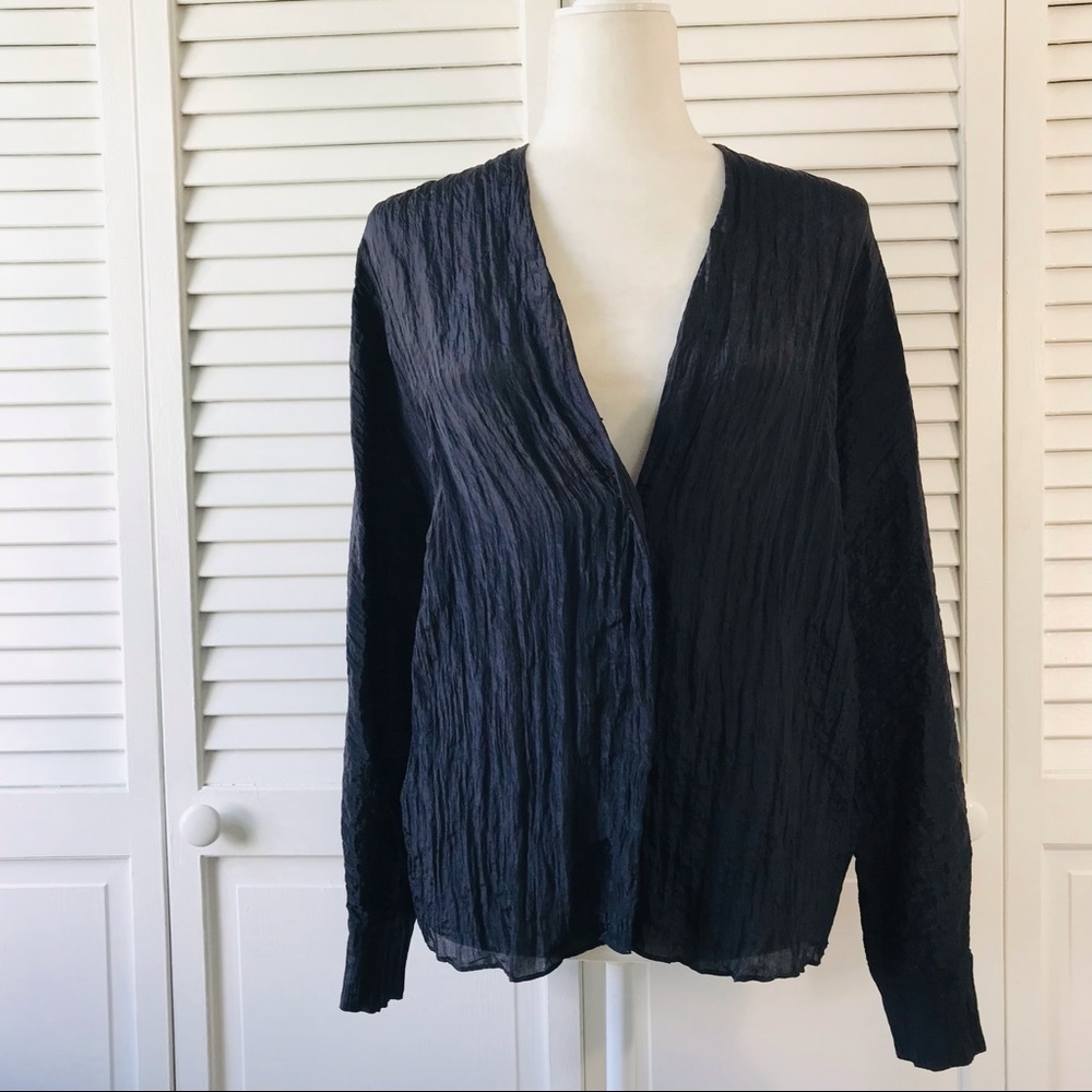 Price Is Firm New Vince Blue Textured Popover Blouse Size Small